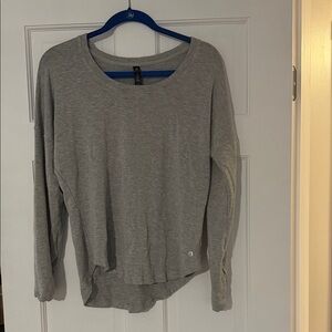 90 Degree By Reflex Heather Gray Long Sleeve Top